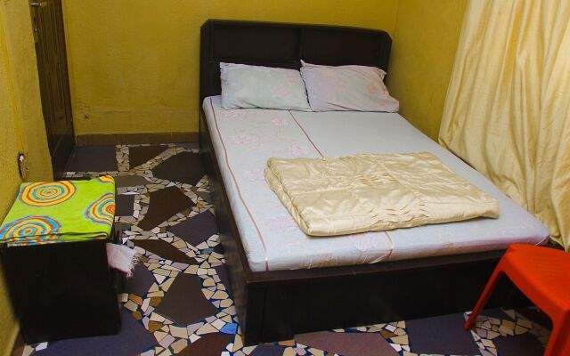 Adesuwa Royal Guest House Abule- Egba
