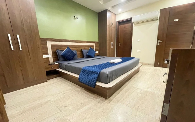The Indian Hotel & Kitchen