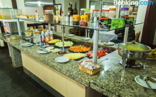 Candeias Hotel Gold Fish