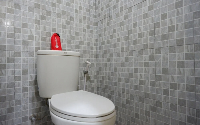 Reddoorz Plus Near Pantai Melase Lombok