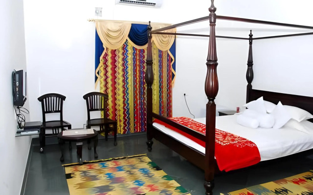 Chandra Hill Resort