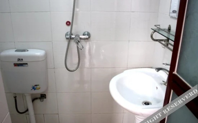 Junyide Guest House