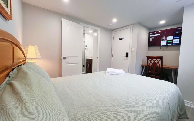 Cozy Rooms Near Subway