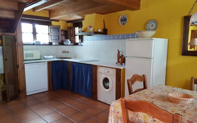 Casas de Aldea Valle de Bueida