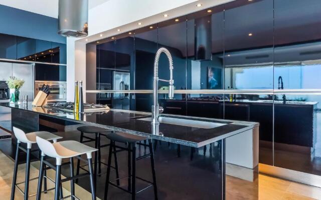 Avalon 907 Modern, Spacious / 9th F Private Pool