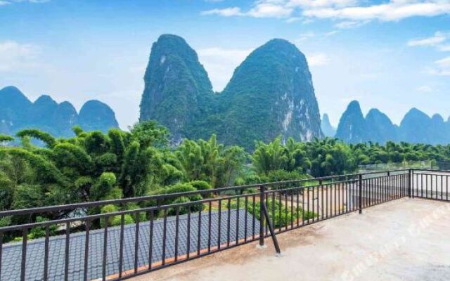 Yangshuo Lijiangge Inn