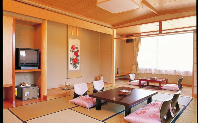 Yuttarino-Sato Inaka