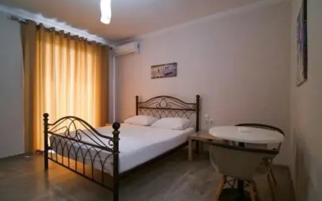 Vironas Rooms