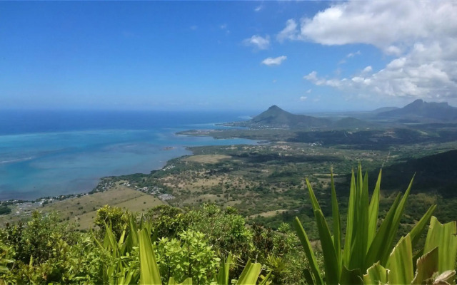 West Island by Horizon Holidays