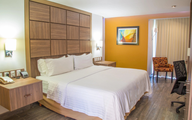 voco Hermosillo by IHG