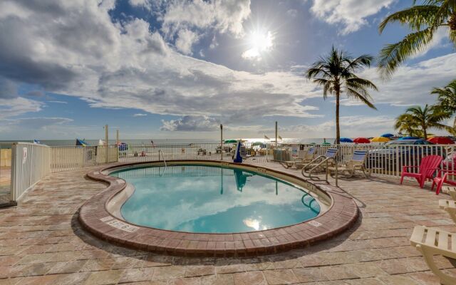 Pierview Hotel and Suites