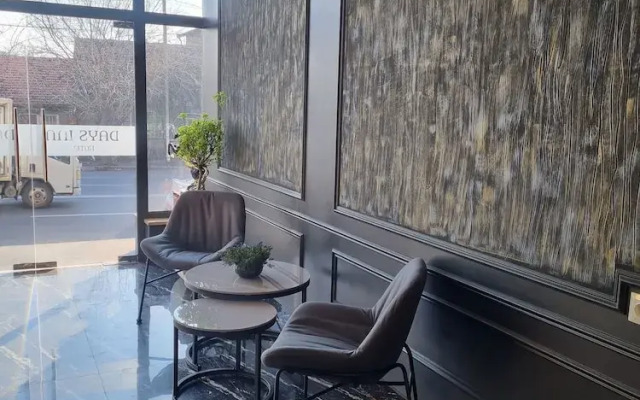Days Inn Hotel