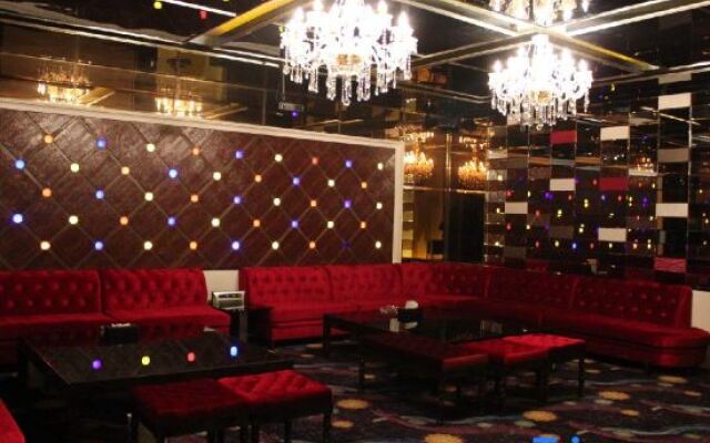 New Cozy Harbour Hotel