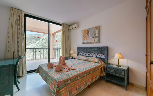 Tauro Villas