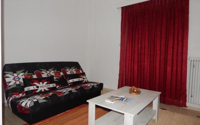 Cozy apartment for 2-5 people-Center Tripoli 1