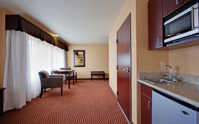 Holiday Inn Express & Suites Frazier Park by IHG