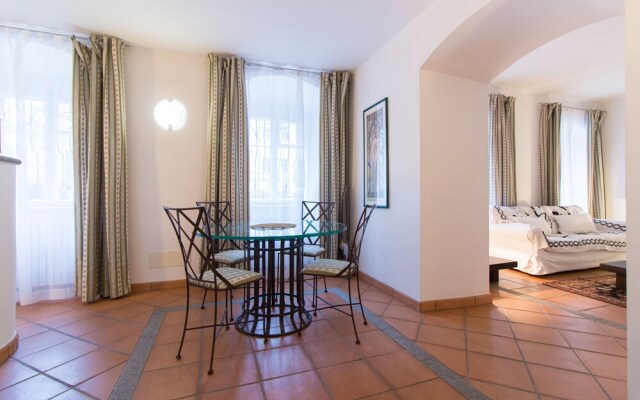 Hroznova Apartment Charles Bridge II