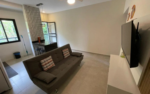 Residencial Vista do Pontal-Condomínio Samola Ubatuba-SP apto 07