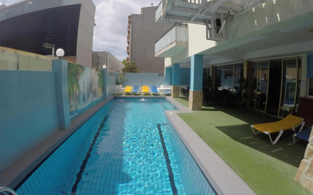 Hotel Golden Sand
