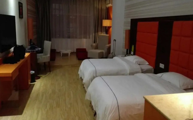 8 Inns Zhanjiang Haitian Branch