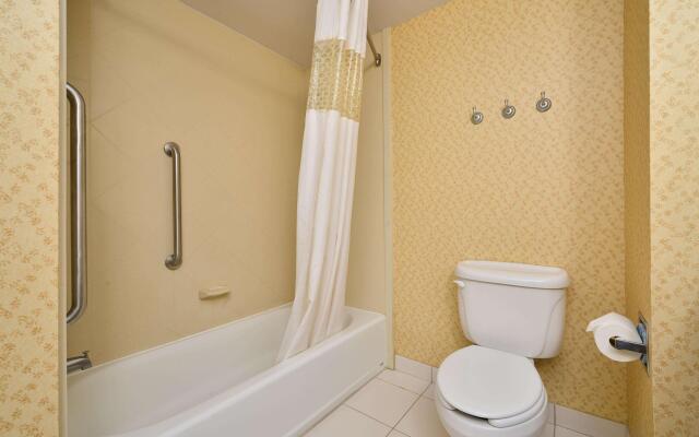 Hampton Inn Farmville, VA