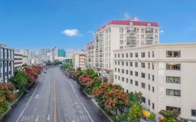 YunYiDuo Hotel (dashuying subway station, Dongfeng East Road, Kunming)