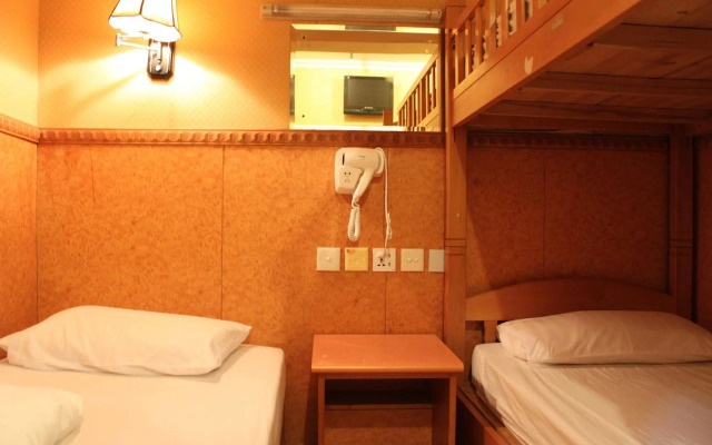 USA Hostel
