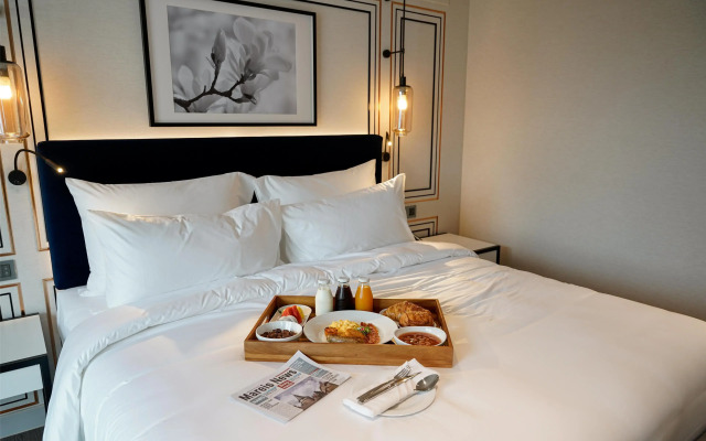 Radisson Hotel Chateau de Bangkok