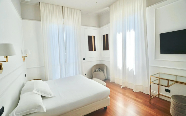Rechigi Park Hotel