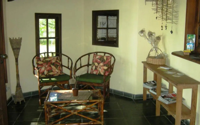 Pousada Porto do Meio