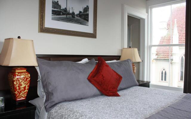 Ponsonby Manor