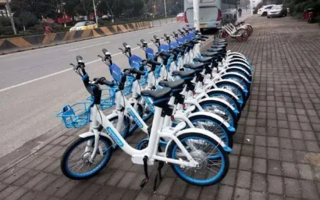 Vienna Hotel Beiliu Passenger Transport Center Wanda Plaza Branch