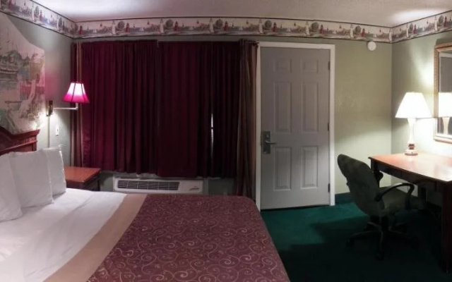 River Forest Inn