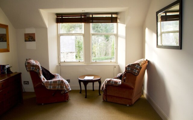 Airlie House B&B