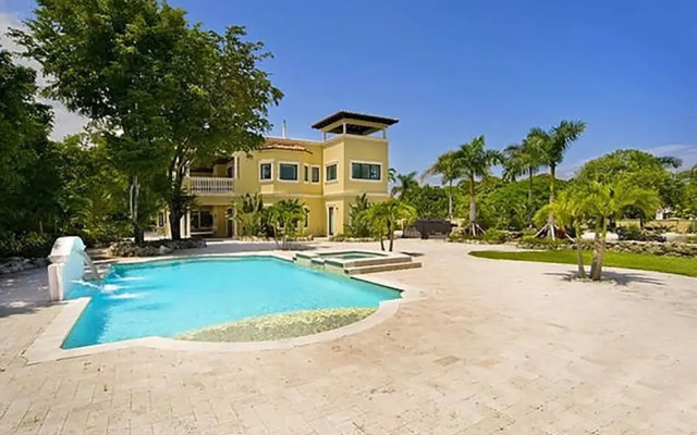 9 Bedroom Homes in Miami by TMG