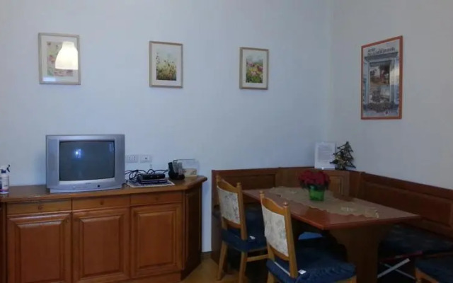 Apartment Violalpina