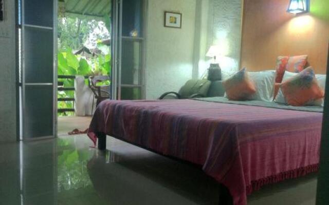 Baan Suan Thip Homestay