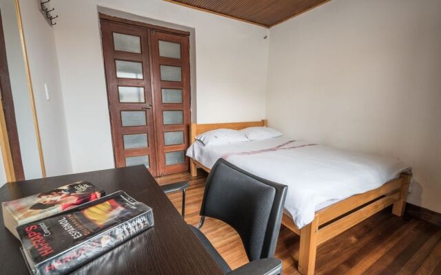 Graffiti Hostel Bogota