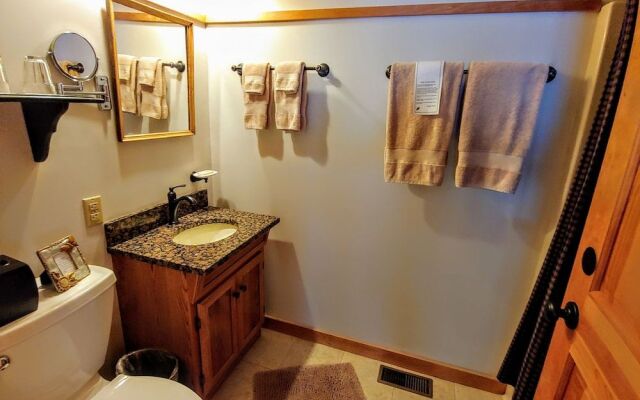 Greenwoods Bed & Breakfast Inn