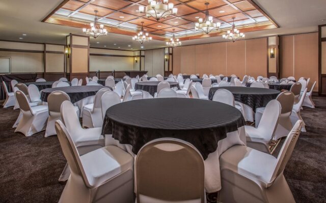 DoubleTree by Hilton Madison East