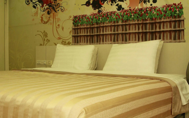 Beethoven Express Hotel