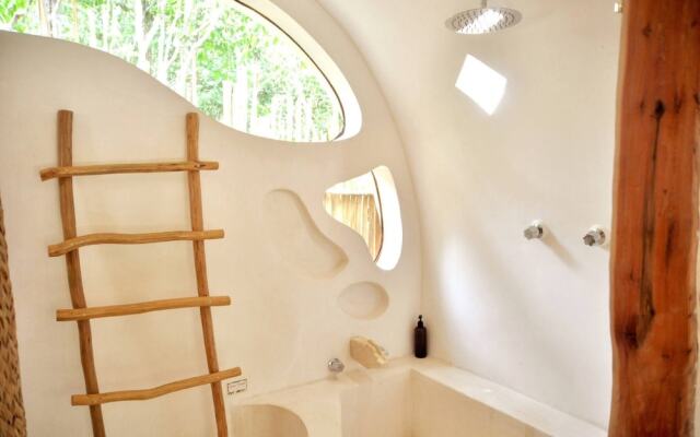 Room-unique Jungle Dome Kaa