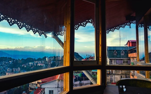 Sumi Vista T V Tower Darjeeling