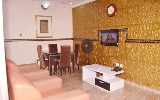Immaculate 2-bed Apartment in Idimu