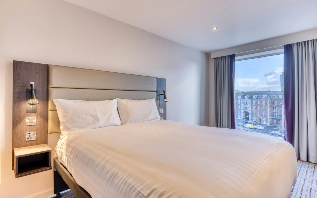 Premier Inn Cork City Centre - Image 3