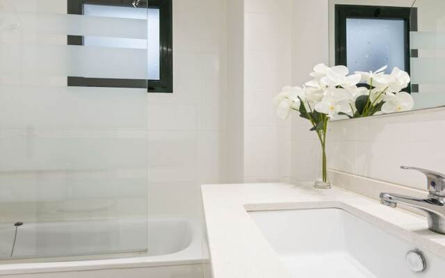 Pleasant Holiday Home in Estepona With Swimming Pool