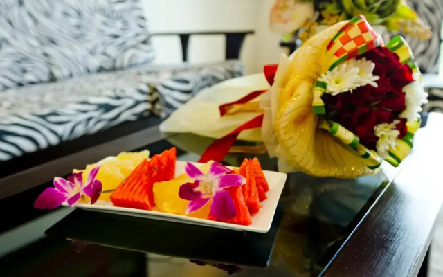 Sinsuvarn Airport Suite