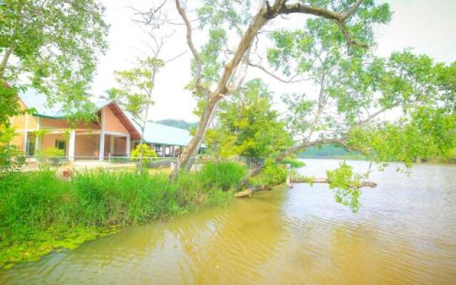 Hotel River Bank Matara