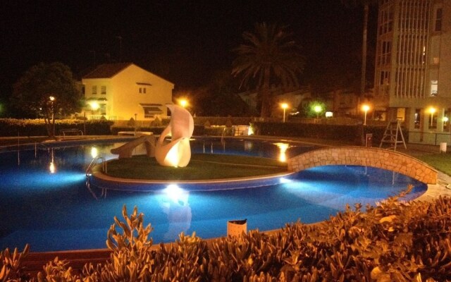 Modern Penthouse Apartment on the Beach