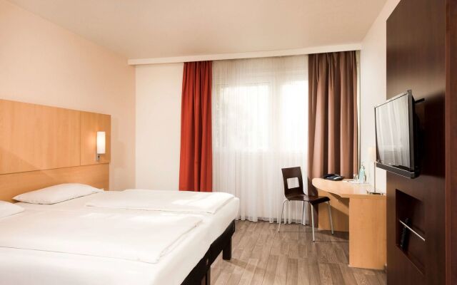 ibis Dortmund West